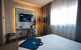 BV Hotel Oly